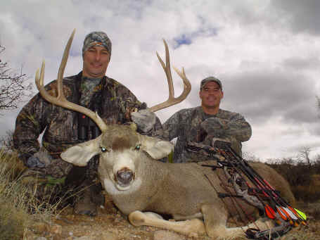 Desert Mule Deer taken with a bow